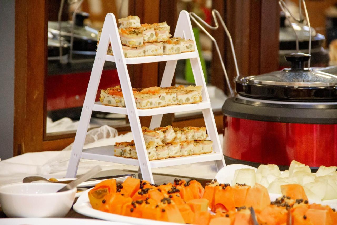 Hotel Domhof ブルメナウ エクステリア 写真